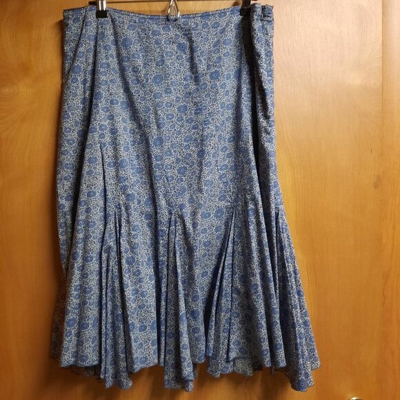 Tapemeasure Dresses & Skirts - Skirt, Tapemeasure Brand Floral Skirt